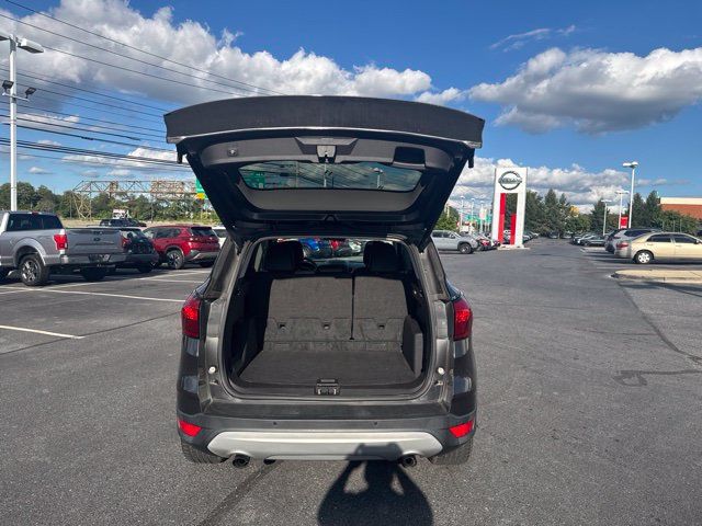 Used 2019 Ford Escape SEL AWD/4WD image 10