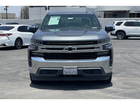 Used 2021 Chevrolet Silverado 1500 LT w/ LPO, Dark Essentials Package RWD image 9