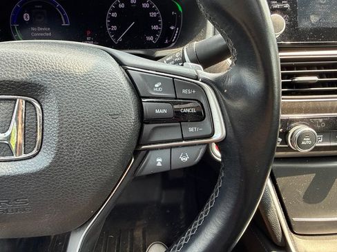 Used 2019 Honda Accord Touring image 19