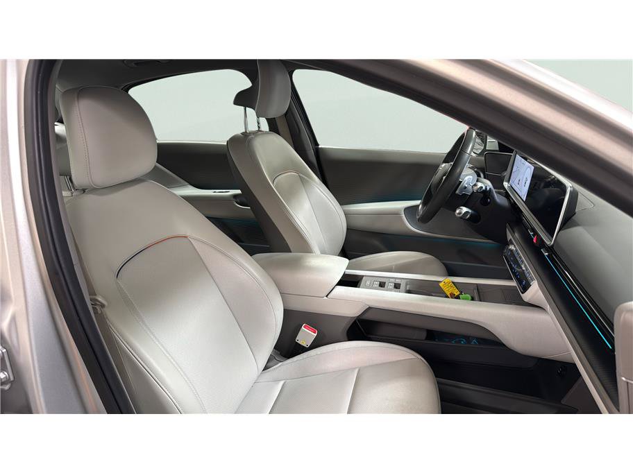 Used 2023 Hyundai Ioniq 6 SEL RWD image 25