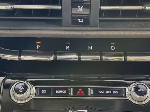Used 2020 Lincoln Corsair Reserve w/ Equipment Group 201A AWD/4WD image 23