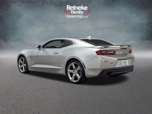 Used 2017 Chevrolet Camaro SS image 7