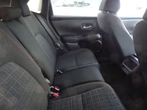 Used 2025 Honda HR-V Sport image 11