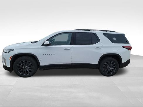 Certified 2023 Chevrolet Traverse RS w/ LPO, Floor Liner Package AWD/4WD image 9