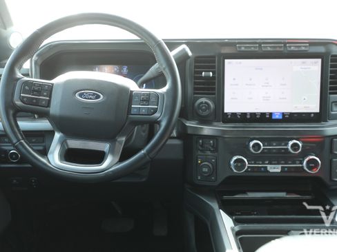 Used 2023 Ford F250 Lariat w/ Lariat Ultimate Package image 8