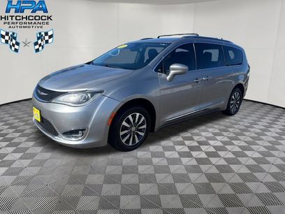 Used 2020 Chrysler Pacifica Touring-L Plus