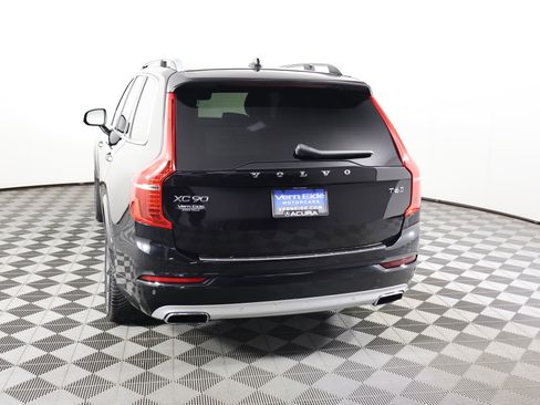 Used 2018 Volvo XC90 T6 Momentum w/ Convenience Package image 7