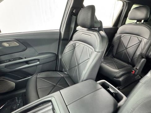 New 2027 Kia Telluride SX FWD image 13