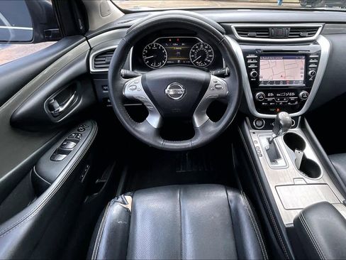 Used 2017 Nissan Murano Platinum w/ Platinum Technology Package image 6