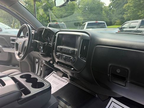 Used 2018 Chevrolet Silverado 1500 LT w/ All Star Edition AWD/4WD image 14