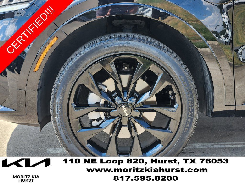 Certified 2023 Kia Sorento SX AWD/4WD image 17