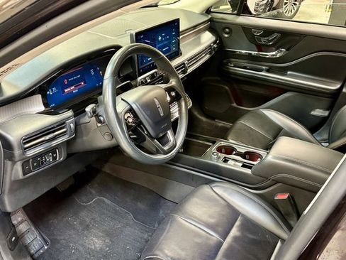 Used 2023 Lincoln Corsair Reserve w/ Equipment Group 202A image 3