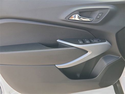 New 2026 Chevrolet Trax RS image 29