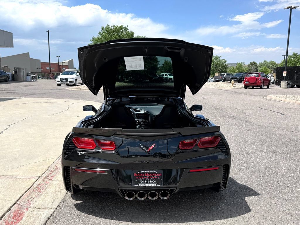 Used 2019 Chevrolet Corvette Grand Sport RWD image 8