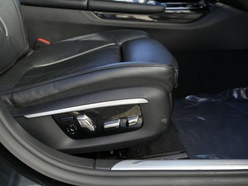 Used 2016 BMW 750i xDrive image 43