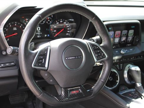 Used 2016 Chevrolet Camaro SS RWD image 47