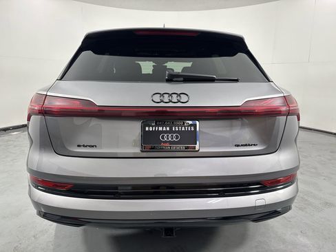 Used 2023 Audi e-tron Premium Plus w/ Premium Plus Package AWD/4WD image 6
