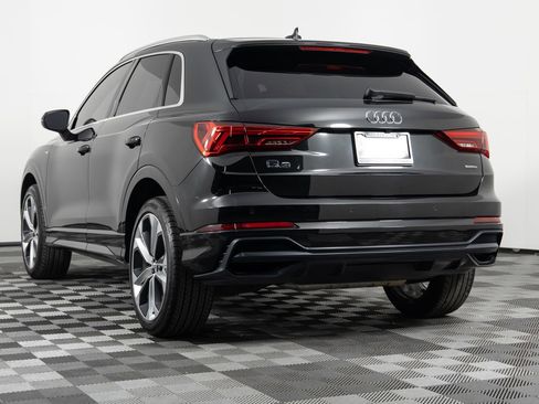 Used 2020 Audi Q3 2.0T Premium Plus w/ Premium Plus Package image 5