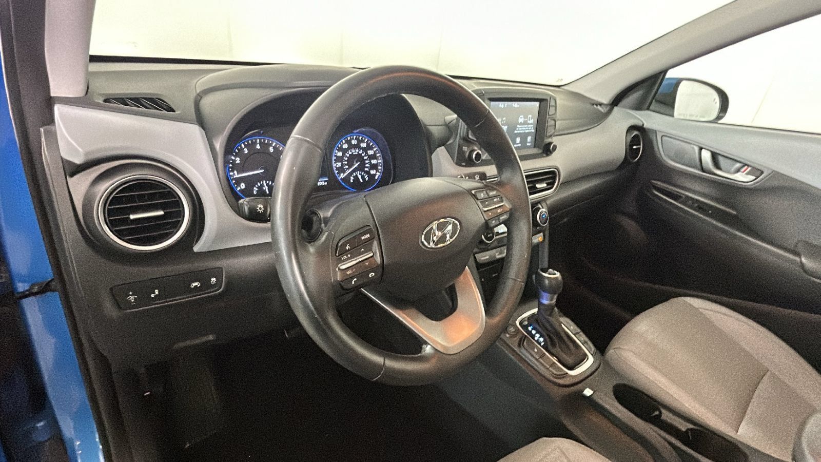Used 2021 Hyundai Kona Limited AWD/4WD image 14