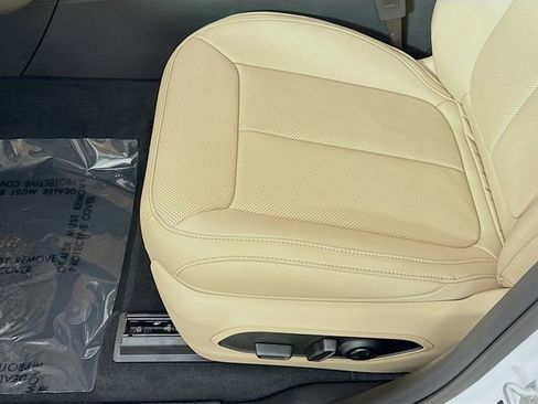 New 2025 Jeep Grand Cherokee L Limited w/ Luxury Tech Group II image 19