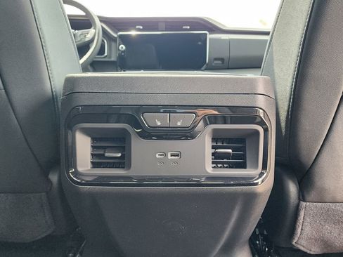 New 2026 GMC Sierra 1500 AT4 w/ AT4 Premium Package AWD/4WD image 48