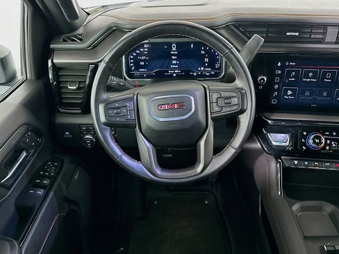 Used 2024 GMC Sierra 2500 AT4 w/ AT4 Premium Plus Package image 18