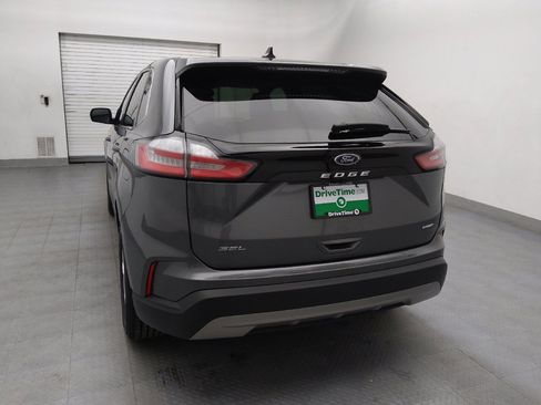 Used 2024 Ford Edge SEL image 6