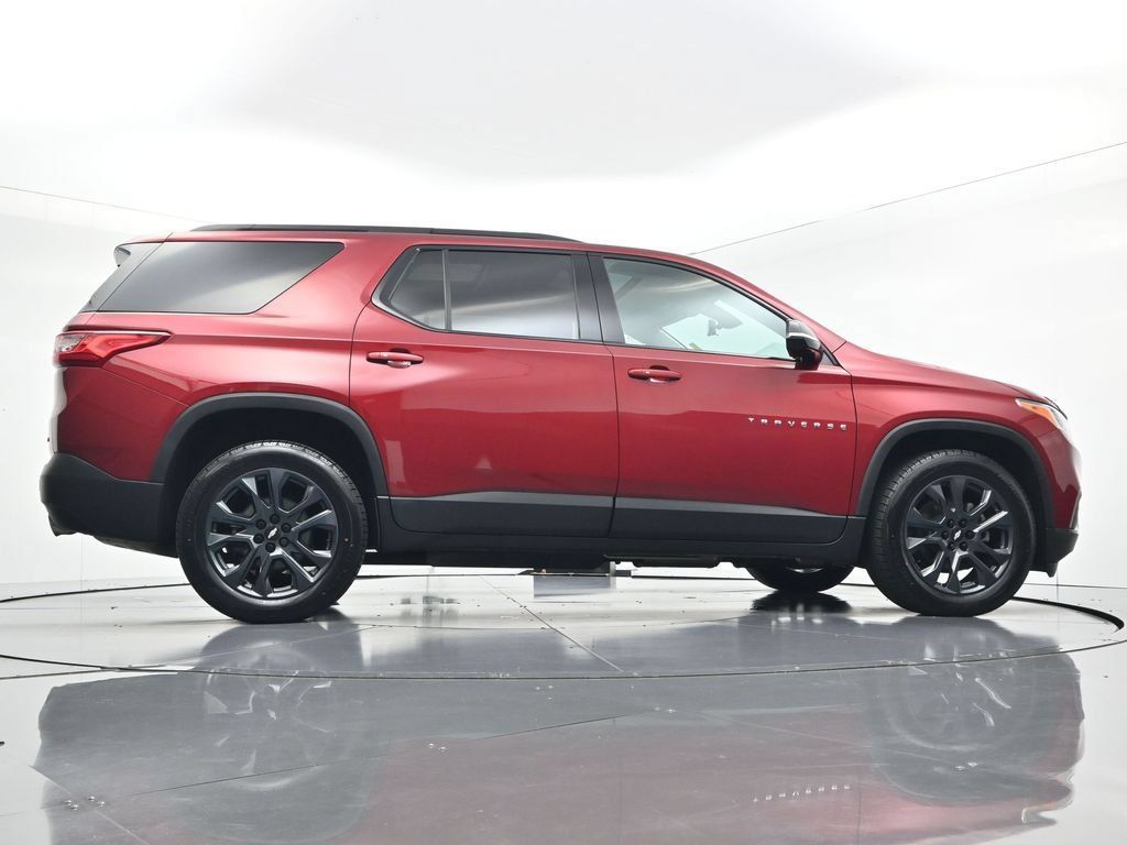 Used 2020 Chevrolet Traverse RS w/ LPO, Floor Liner Package AWD/4WD image 38