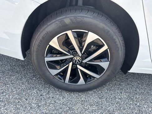 Used 2025 Volkswagen Jetta S image 20