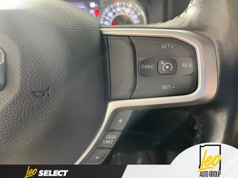 Used 2023 RAM 1500 Big Horn AWD/4WD image 16
