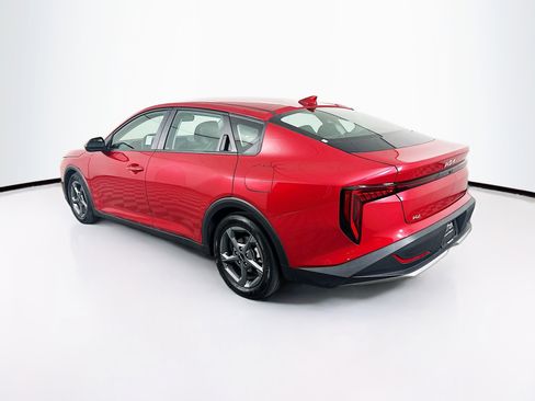 Used 2025 Kia K4 FWD image 5
