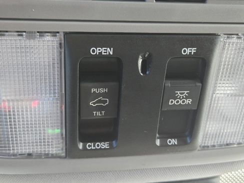 Used 2022 Honda Odyssey EX-L image 44