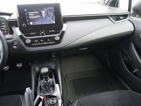 Used 2024 Toyota Corolla Premium image 24