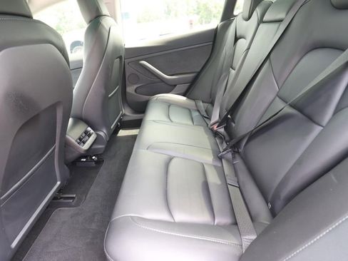 Used 2022 Tesla Model 3 Long Range AWD/4WD image 12