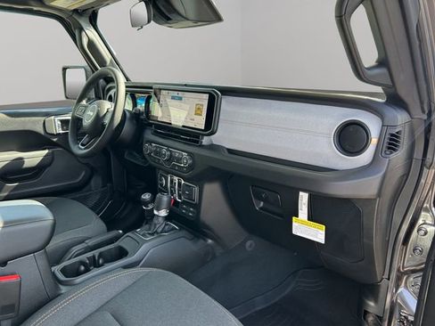 New 2026 Jeep Gladiator Sport AWD/4WD image 26