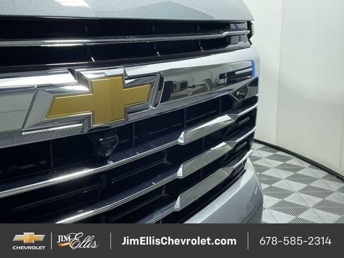 New 2026 Chevrolet Suburban LT w/ Comfort Package image 61