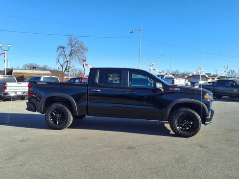 Used 2022 Chevrolet Silverado 1500 Custom Trail Boss w/ Safety Confidence Package image 2