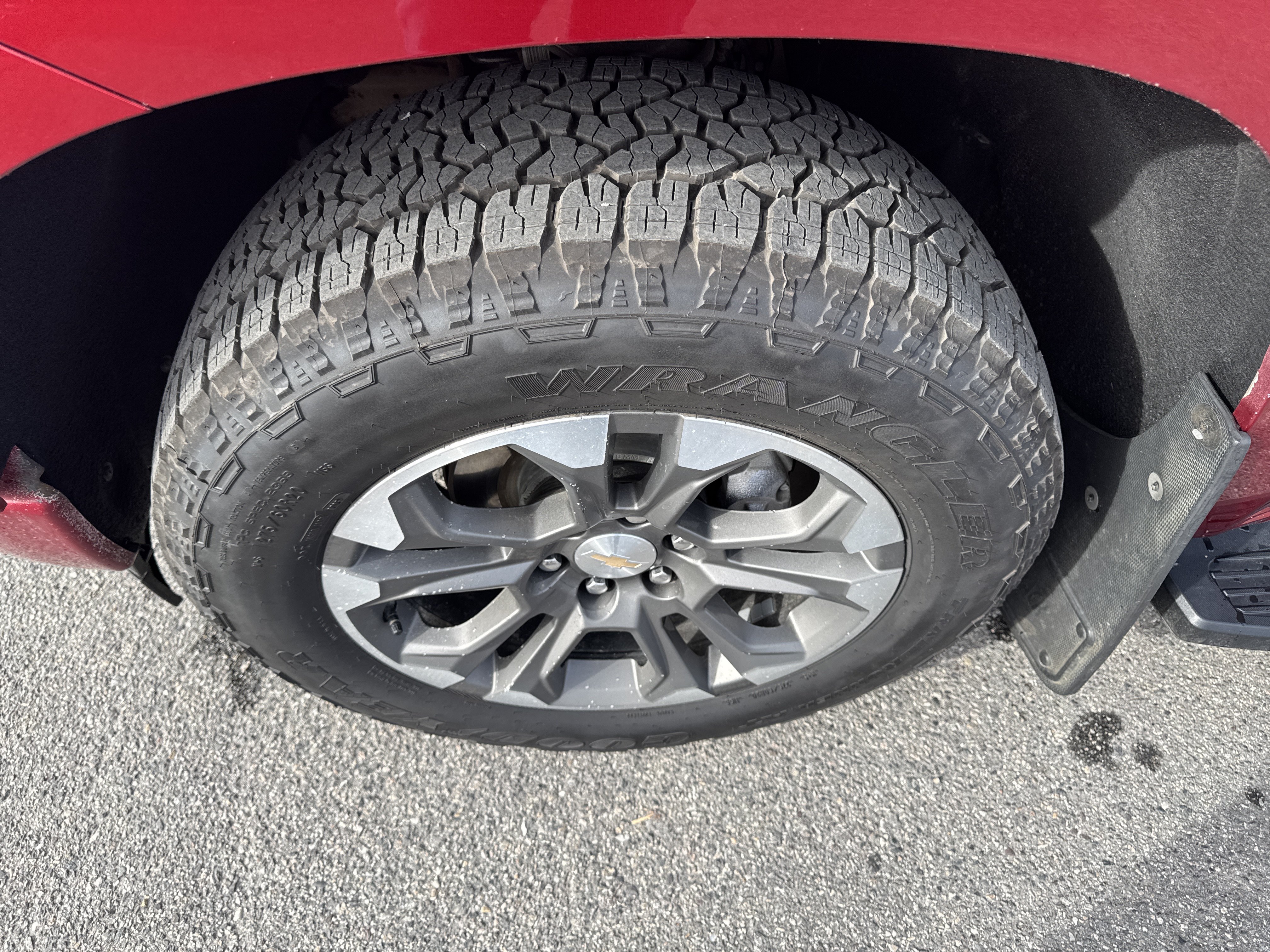 Used 2023 Chevrolet Silverado 1500 High Country AWD/4WD image 4