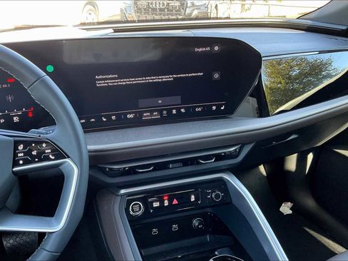 New 2025 Audi Q5 Premium Plus image 6