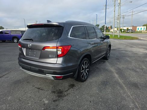 Used 2019 Honda Pilot Touring image 5