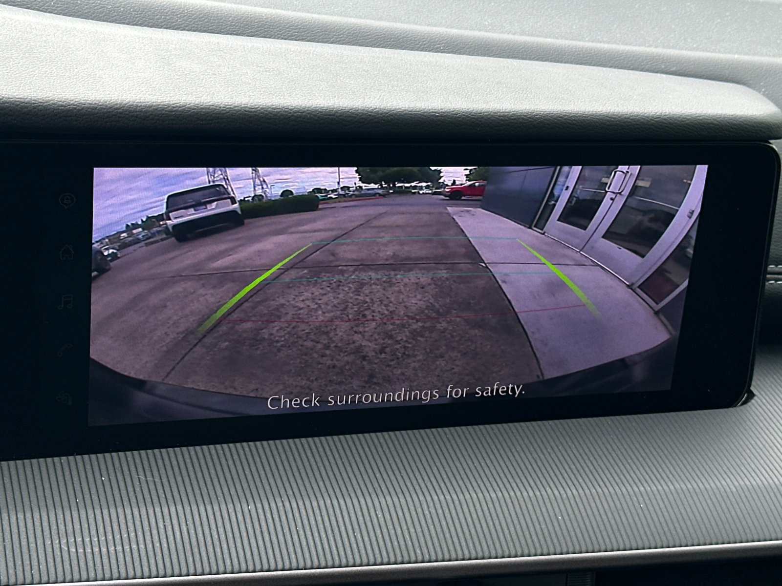 Certified 2025 Nissan Murano SV AWD/4WD image 19