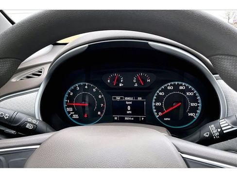 Used 2025 Chevrolet Malibu LT image 27