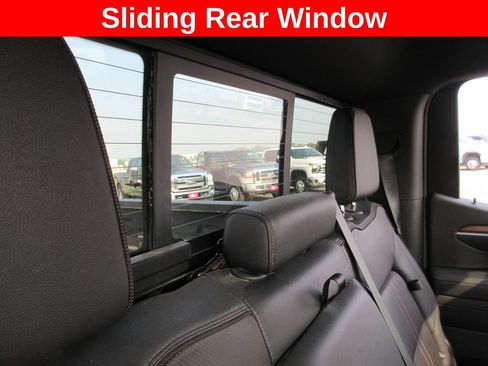 Used 2022 Chevrolet Silverado 1500 High Country w/ High Country Premium Package AWD/4WD image 28