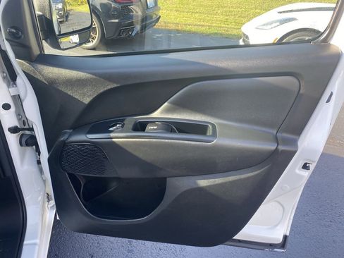 Used 2020 RAM ProMaster City Tradesman image 24