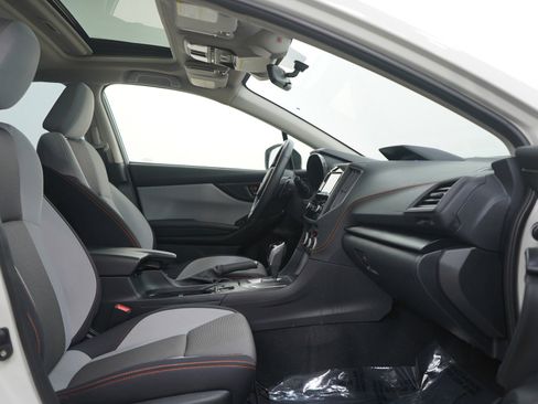 Used 2023 Subaru Crosstrek 2.0i Premium image 11