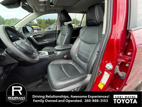 Used 2024 Toyota RAV4 XLE Premium w/ Weather Package AWD/4WD image 7