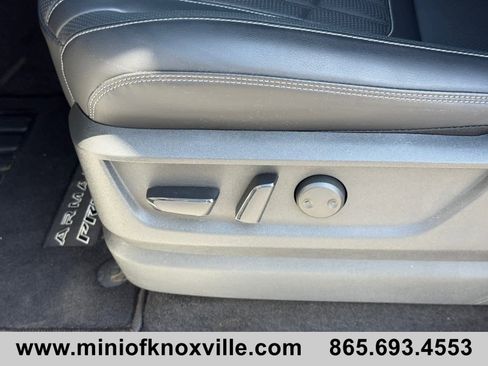 Used 2025 Nissan Armada PRO-4X image 13