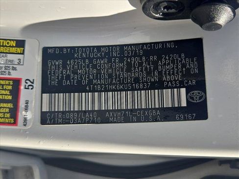 Used 2019 Toyota Camry XLE FWD image 25