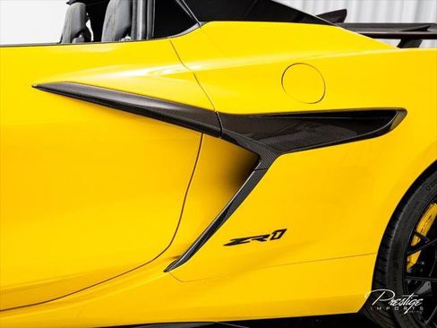 Used 2026 Chevrolet Corvette ZR1 w/ ZR1 Carbon Fiber Aero Package RWD image 15