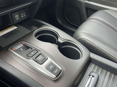 Certified 2022 Honda Passport TrailSport image 30